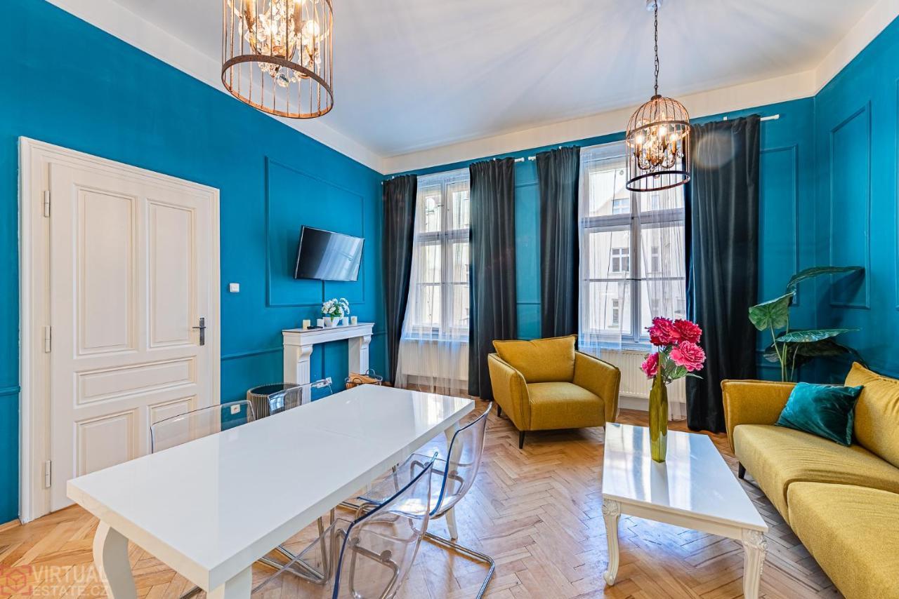 Colorful Wenceslas Square Apartment Prague Ngoại thất bức ảnh
