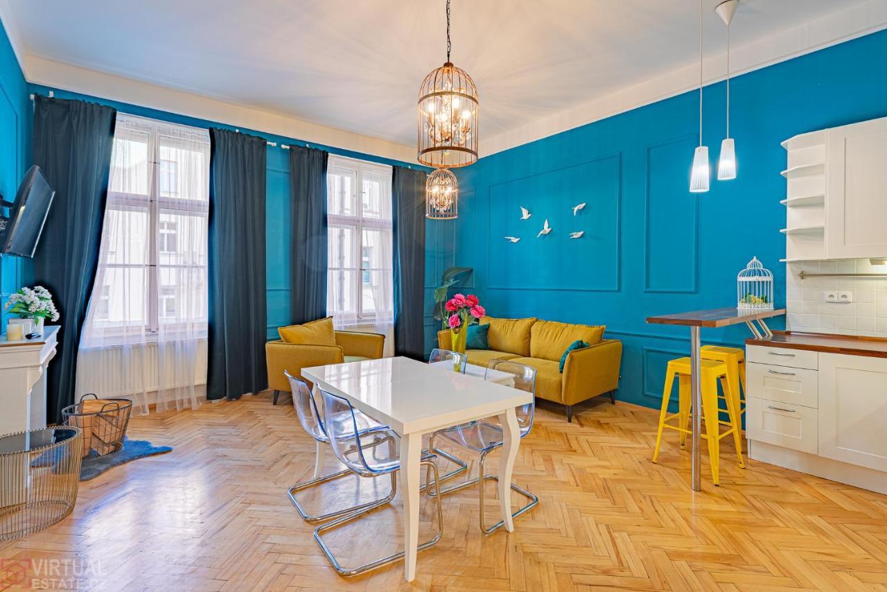Colorful Wenceslas Square Apartment Prague Ngoại thất bức ảnh